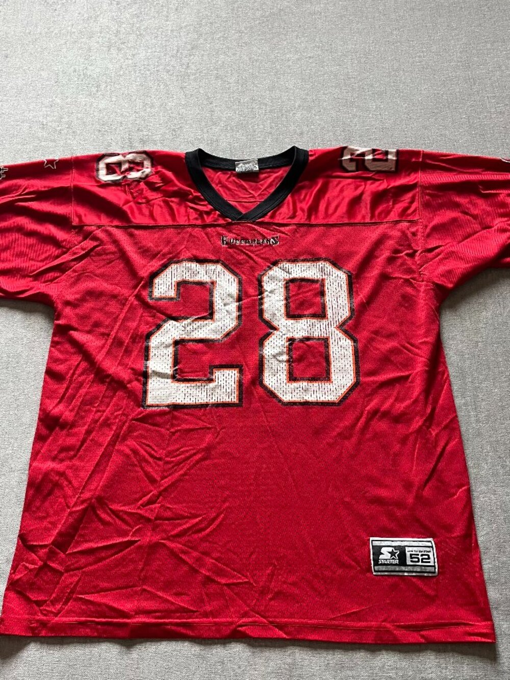 Vintage Starter Warrick Dunn Tampa Bay Buccaneers Men 52/XL Red NFL 28 Authentic